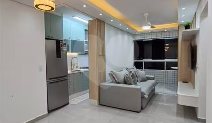 Apartamento com 2 quartos à venda em Mirim - SP