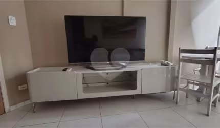 Flat com 1 quartos à venda em Gonzaga - SP