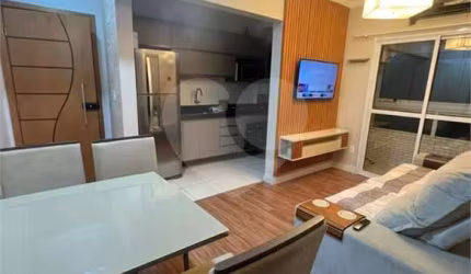 Apartamento com 2 quartos à venda ou para locação em Guilhermina - SP
