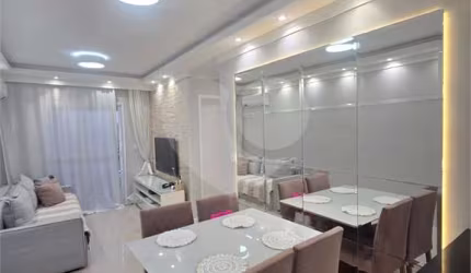 Apartamento com 2 quartos à venda em Vila Mathias - SP