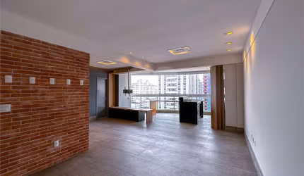 Apartamento com 3 quartos à venda ou para locação em Boqueirão - SP