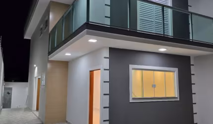 Casa Maravilhosa com Piscina / 3 Banheiros / Nova