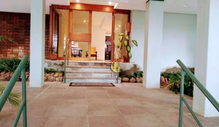 Cobertura com 3 dormitórios à venda, 230 m² por R$ 850.000,00 - Auxiliadora - Porto Alegre/RS