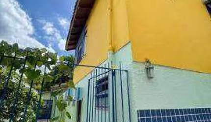 EXCELENTE CASA