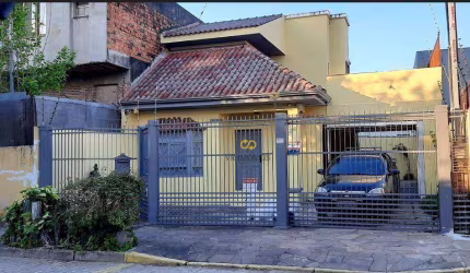 Casa com 3 dormitórios à venda, 135 m² por R$ 800.000,00 - Santana - Porto Alegre/RS