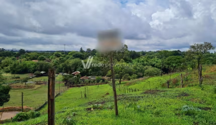 Chácara / sítio com 3 quartos à venda na Rua Dilma Dias Baptista, s/n°, Chácara Santa Margarida, Campinas, 180 m2 por R$ 600.000