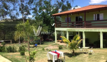 Chácara / sítio com 3 quartos à venda na Estrada Luiz de Queiroz Guimarães, 26, Reforma Agrária, Valinhos, 200 m2 por R$ 2.000.000