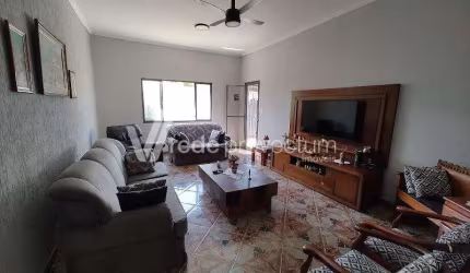 Casa com 3 quartos à venda na Rua Odilon Monteiro Pompeu, 176, Jardim Roseira, Campinas, 213 m2 por R$ 550.000