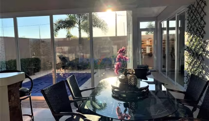 Casa em condomínio fechado com 3 quartos à venda na Avenida Santana, 1293, Parque Olívio Franceschini, Hortolândia, 261 m2 por R$ 2.500.000