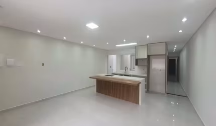Casa Térrea à Venda em Santo André, Bairro Camilópolis