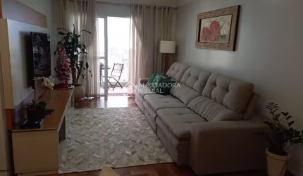 Apartamento condomínio Club 3quartos1suíte), varanda gourmet