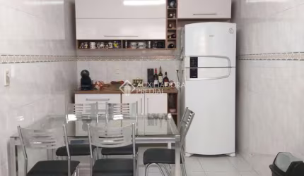 Casa com 3 dormitórios à venda por R$ 660.000,00 - Jardim Copacabana - São Bernardo do Campo/SP