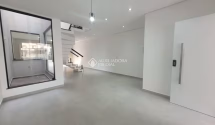 Sobrado com 3 dormitórios à venda, 170 m² por R$ 1.100.000,00 - Jardim Lavínia - São Bernardo do Campo/SP
