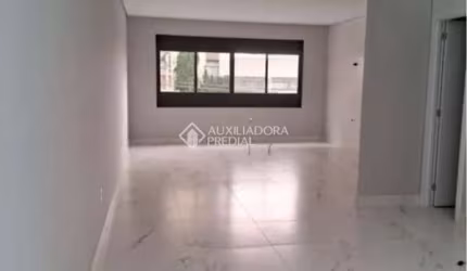 Casa Sobrado novo com 3 suítes à venda em Barcelona, São Caetano do Sul - SP.