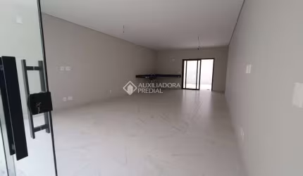Sobrado Novo à venda no Bairro Cerâmica, São Caetano do Sul - SP