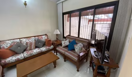 Sobrado com 3 dormitórios à venda, 143 m² por R$ 830.000,00 - Jardim Hollywood - São Bernardo do Campo/SP