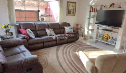 Sobrado com 4 dormitórios à venda, 235 m² por R$ 1.390.000,00 - Jardim Fada - São Bernardo do Campo/SP