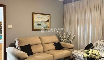 Casa com 3 dormitórios à venda, 167 m² por R$ 1.060.000 - Anchieta - São Bernardo do Campo/SP