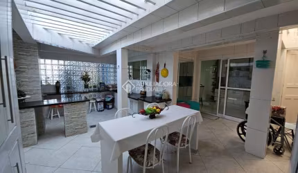 Sobrado com 3 dormitórios à venda, 389 m² por R$ 1.400.000 - Santa Terezinha - São Bernardo do Campo/SP