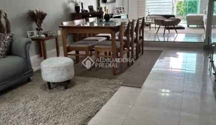 Sobrado com 4 dormitórios à venda, 369 m² por R$ 1.802.000 - Barcelona - São Caetano do Sul/SP