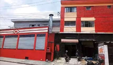 Prédio Comercial com 5 imóveis em São Bernardo do Campo, no Assunção à venda