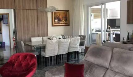 Apartamento com 304m², 4 vagas de garagem em são Bernardo do Campo, no Jardim do mar à venda