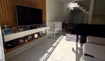 Sobrado com 3 dormitórios à venda, 208 m² por R$ 750.000 - Jardim Jamaica - Santo André/SP