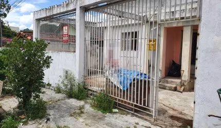 Terreno frente à USP: Transforme em república e aproveite a demanda constante de alunos!