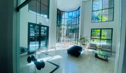 Excelente Apartamento no Bairro Panamby ( Porteira Fechada)