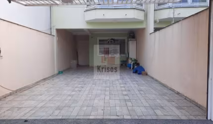 SOBRADO SEMI NOVO 3 SUITES, 4 VAGAS