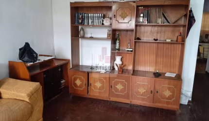 Casa Térrea com Edículas à Venda - Uma Excelente Oportunidade!