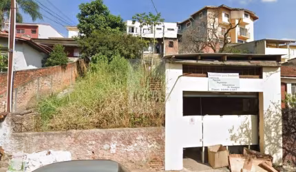Terreno com 275m² em Zona mista localizado apenas15min do metrô V. Sonia