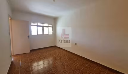 Casa Térrea com 250m² em Osasco: Conforto e Praticidade!