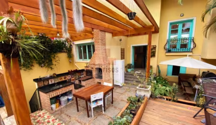 Casa à Venda - Parque dos Príncipes, 350m² - 3 dormitórios 1 suíte