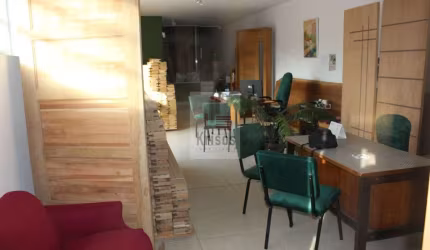Excelente Ponto Comercial de esquina para locação.