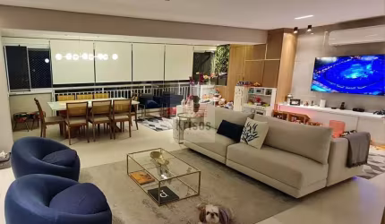 Apartamento com 3 suítes e 2 vagas à venda em Jardim Sul