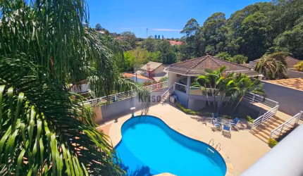 Linda Casa Moderna e Impecável com 408m² - 5 dormitórios - 4 suítes