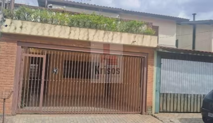 Lindo sobrado em excelente localização