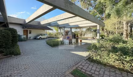 Oportunidade Única na Fazendinha ? Granja Viana: Natureza, Tranquilidade e Espaço!