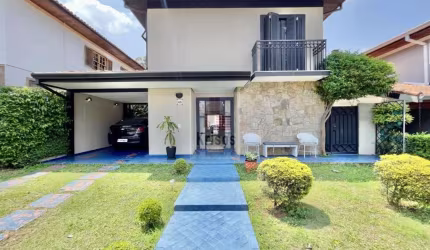Sua Nova Casa Contemporânea: Elegância e Integração com a Natureza!