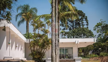 Espetacular Casa Contemporânea: Conforto e Sofisticação em Cada Detalhe!