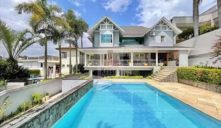 Linda Casa Térrea de Alto Padrão - Conforto, Elegância e Integração!