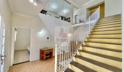 Oportunidade Incrível: Casa Comercial em Localização Privilegiada!