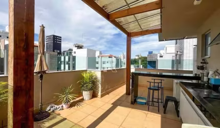 Cobertura de 3 quartos à venda no Santo Antônio.