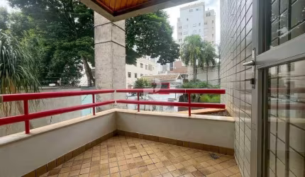 Apartamento de 3 quartos, suíte, 2 vagas livres à venda no São Pedro!