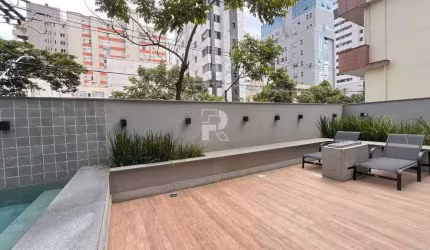 Apartamento com área privativa à venda no Santo Agostinho – 2 quartos, 2 suítes, 2 vagas – 110 m²