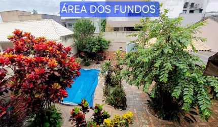 Linda casa com três quartos, um suíte em Campo Grande RJ.