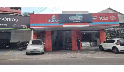 Ponto comercial à venda no Jardim Casa Branca, Embu das Artes , 144 m2 por R$ 995.000