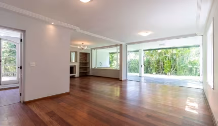 Casa em condomínio fechado com 4 quartos à venda no Jardim Morumbi, São Paulo  por R$ 3.490.000