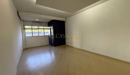 Sala comercial para venda e locação de 21m² | Edifício Centro Médico Nelson D`Avila - Vila Adyana | São José dos Campos |